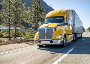 Phoenix Truck Accident Lawyer: 8 Qualities to Look For
